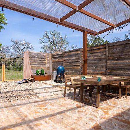 Romantic Tiny Luxury Retreat W Heated Pool, Sauna N Outdoor Shower In Wimberley 10 Acres Экстерьер фото