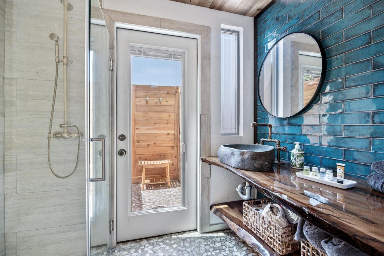 Romantic Tiny Luxury Retreat W Heated Pool, Sauna N Outdoor Shower In Wimberley 10 Acres Экстерьер фото